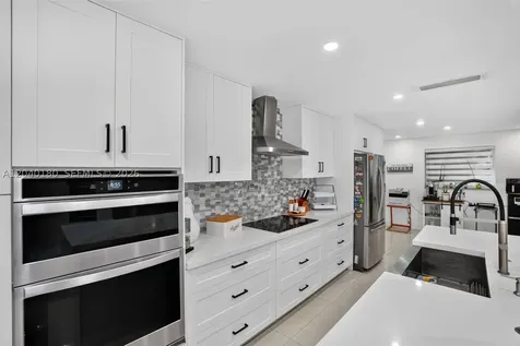 9535 SW 42nd Street Miami FL 33165