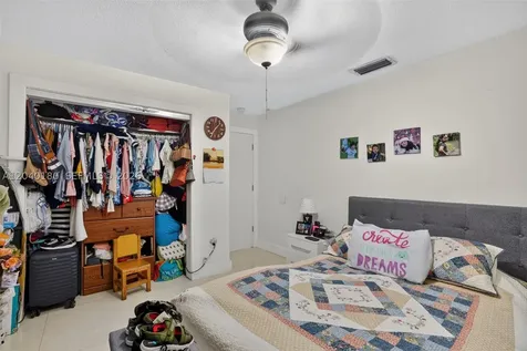 9535 SW 42nd Street Miami FL 33165
