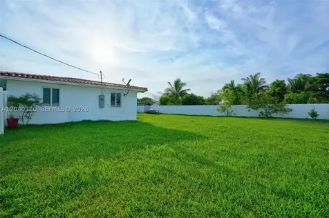 9535 SW 42nd Street Miami FL 33165