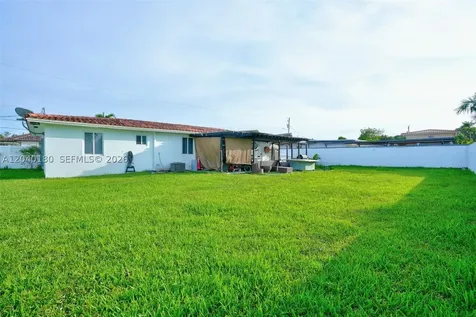 9535 SW 42nd Street Miami FL 33165