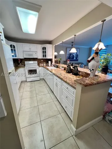 7135 Collins Avenue Miami Beach FL 33141