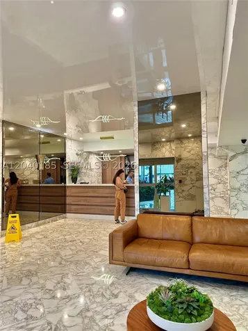 7135 Collins Avenue Miami Beach FL 33141