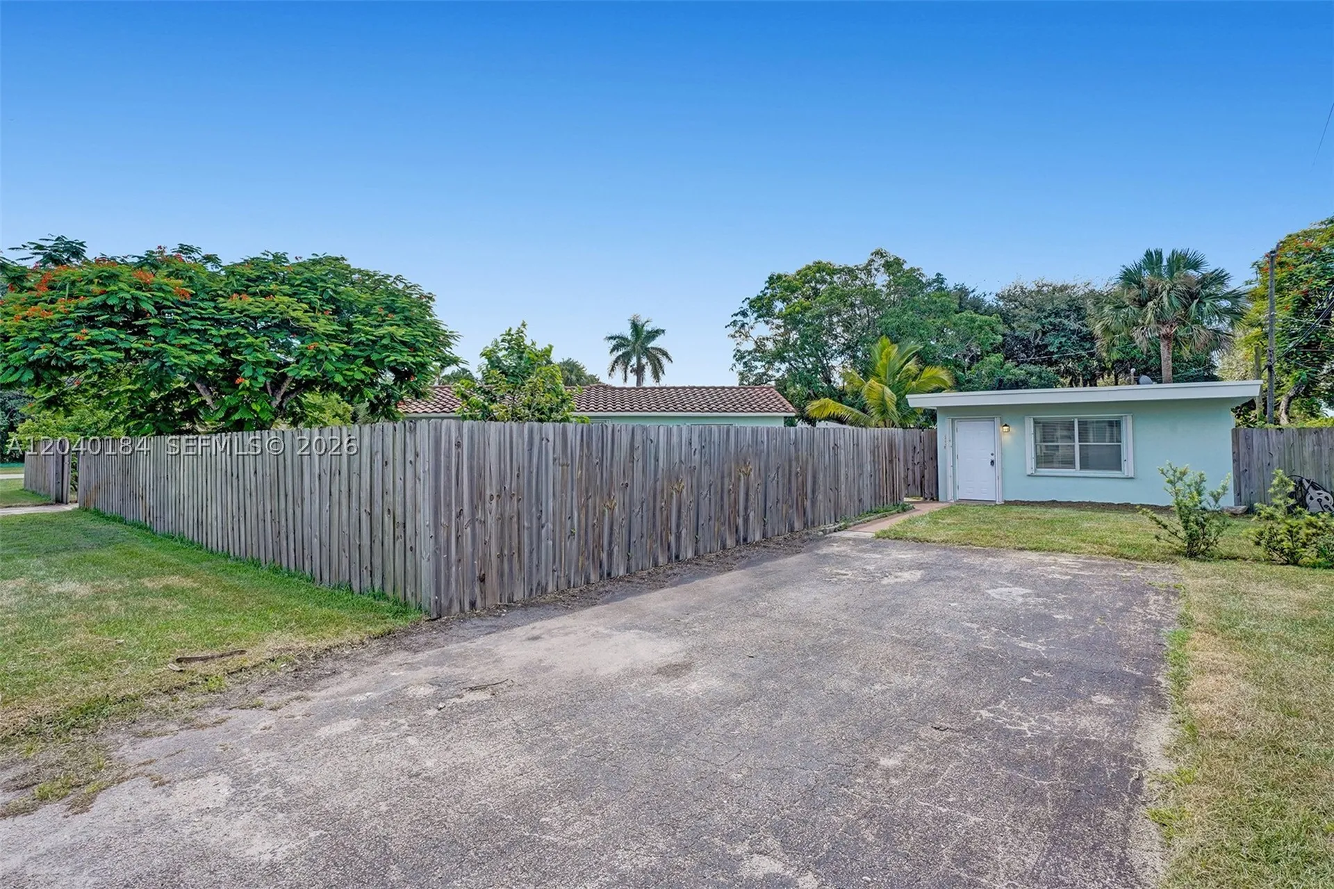 2804 SW 16 Street Fort Lauderdale FL 33312