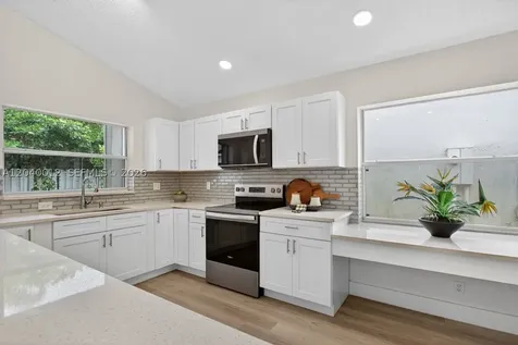 116 W Bayridge Drive Weston FL 33326