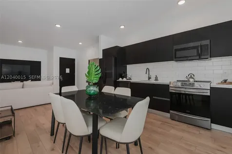 398 NE 5th Street Miami FL 33132