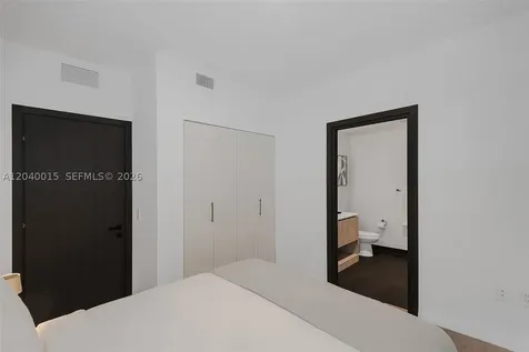 398 NE 5th Street Miami FL 33132