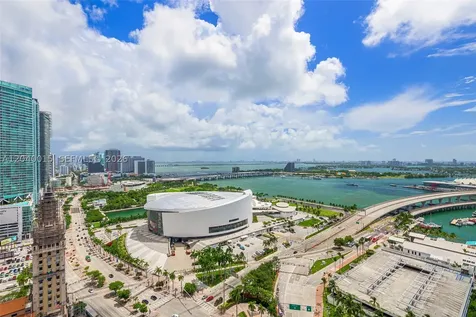 398 NE 5th Street Miami FL 33132