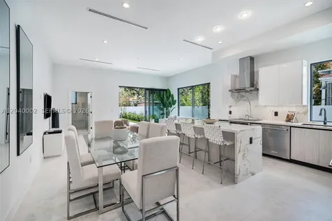 2939 SW 21st Street Miami FL 33145