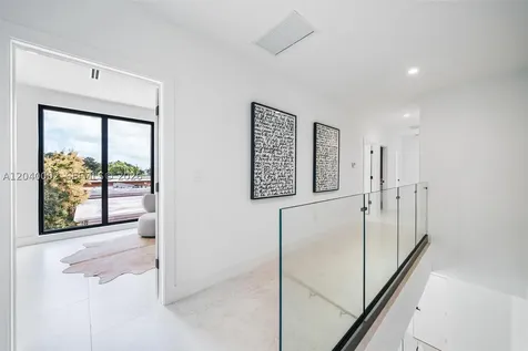 2939 SW 21st Street Miami FL 33145