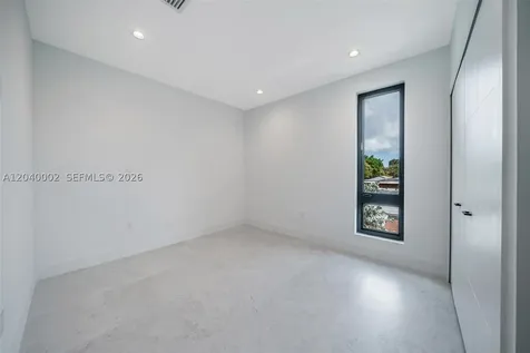 2939 SW 21st Street Miami FL 33145