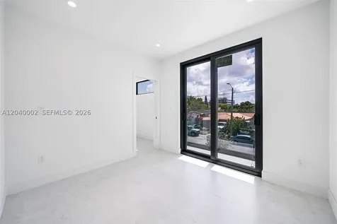 2939 SW 21st Street Miami FL 33145