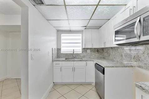 9369 Fontainebleau Boulevard Miami FL 33172