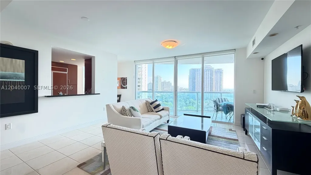 19400 Turnberry Way Aventura FL 33180