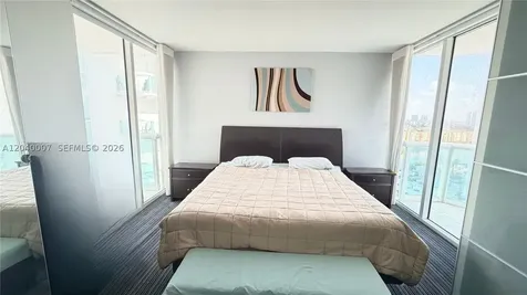 19400 Turnberry Way Aventura FL 33180