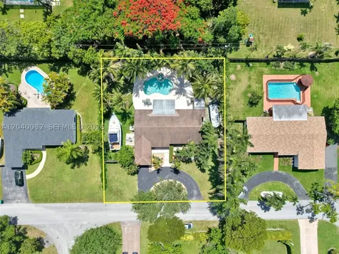 14501 SW 99th Avenue Miami FL 33176