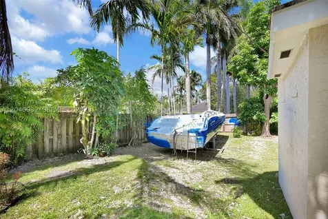 14501 SW 99th Avenue Miami FL 33176