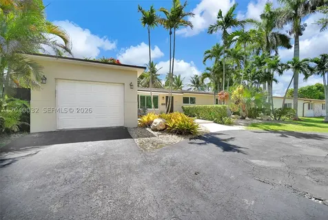 14501 SW 99th Avenue Miami FL 33176