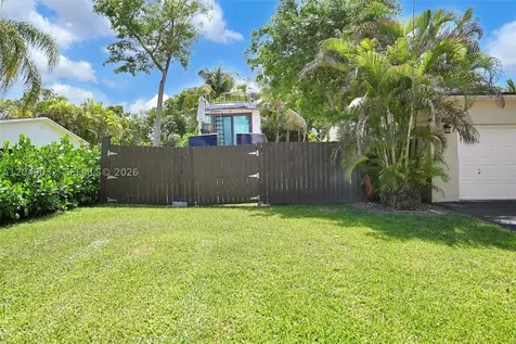 14501 SW 99th Avenue Miami FL 33176