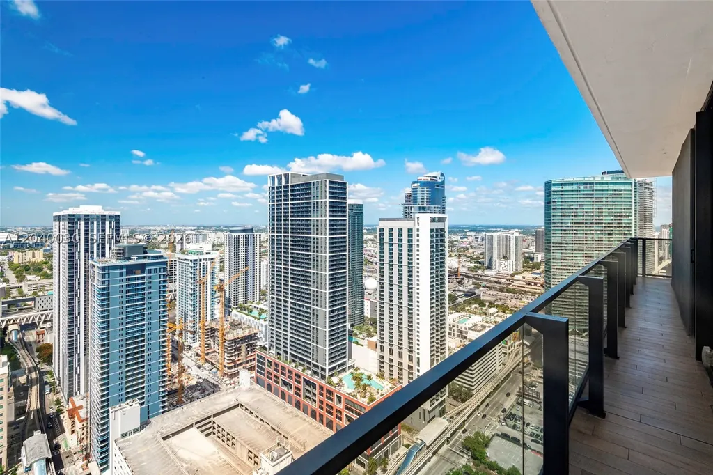 398 NE 5th Street Miami FL 33132