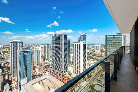 398 NE 5th Street Miami FL 33132