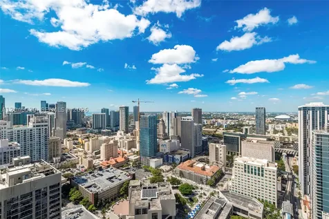 398 NE 5th Street Miami FL 33132