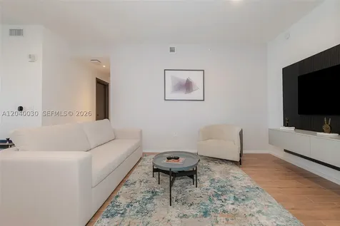 398 NE 5th Street Miami FL 33132
