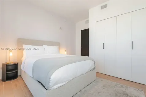 398 NE 5th Street Miami FL 33132