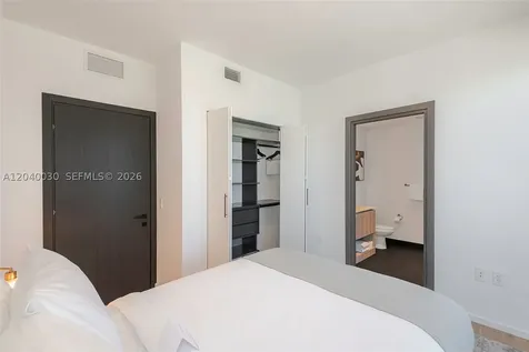 398 NE 5th Street Miami FL 33132