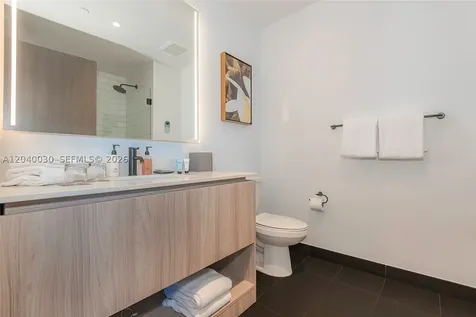 398 NE 5th Street Miami FL 33132