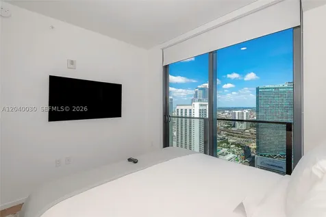 398 NE 5th Street Miami FL 33132