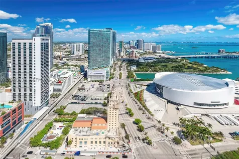 398 NE 5th Street Miami FL 33132