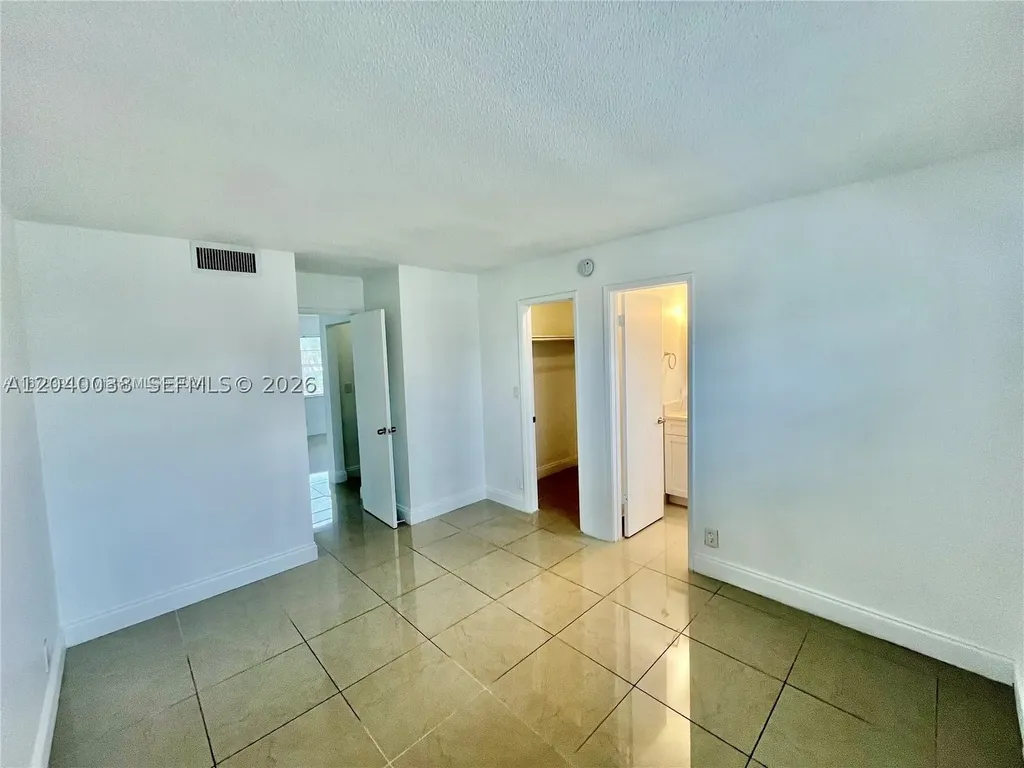 241 SE 9th Avenue Pompano Beach FL 33060