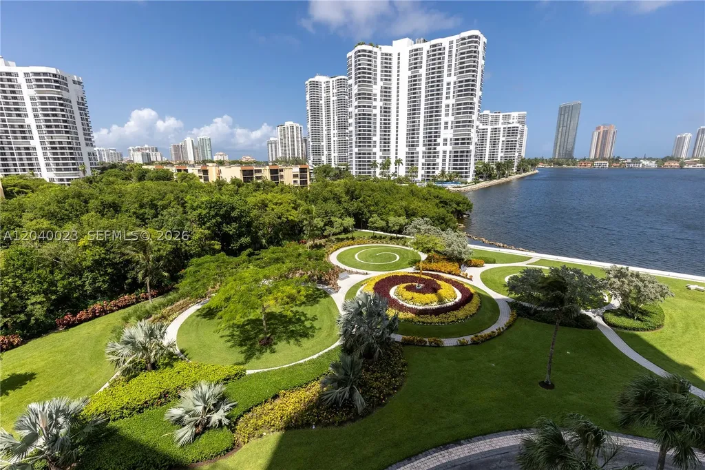 3370 Hidden Bay Drive Aventura FL 33180
