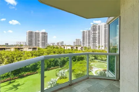 3370 Hidden Bay Drive Aventura FL 33180