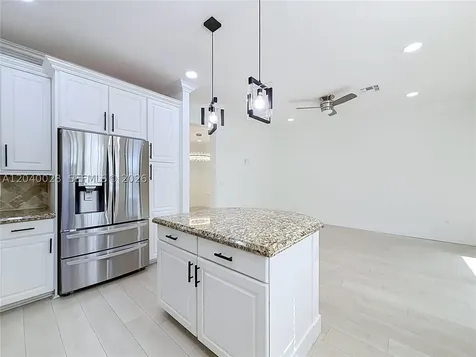 7266 NW 108th Way Parkland FL 33076