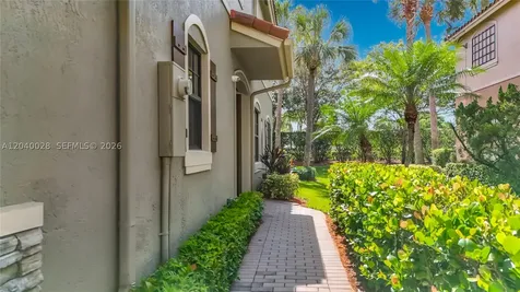 7266 NW 108th Way Parkland FL 33076