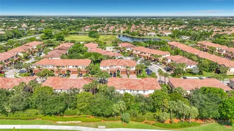 7266 NW 108th Way Parkland FL 33076