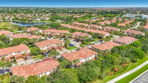 7266 NW 108th Way Parkland FL 33076