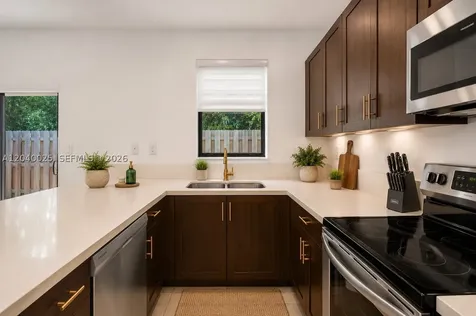 670 NE 207th Street Miami FL 33179