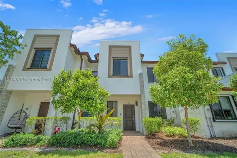 670 NE 207th Street Miami FL 33179