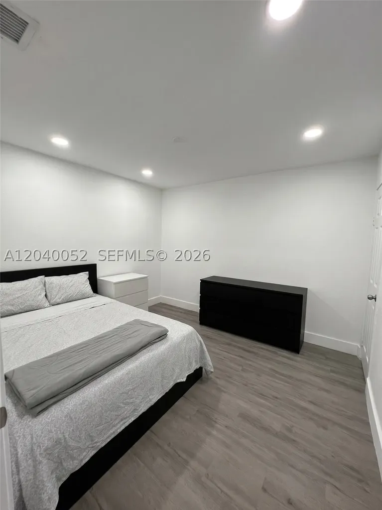 2847 Polk Street Hollywood FL 33020