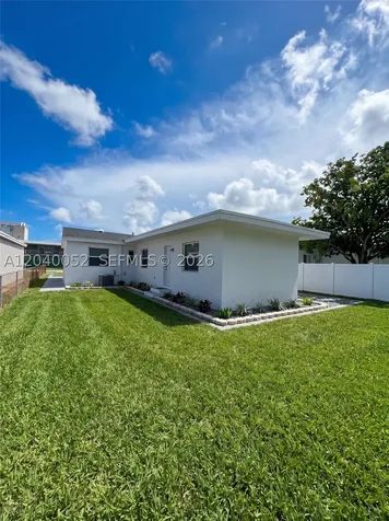 2847 Polk Street Hollywood FL 33020