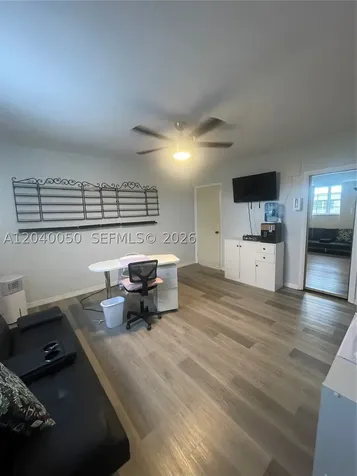 6945 W 2nd Way Hialeah FL 33014