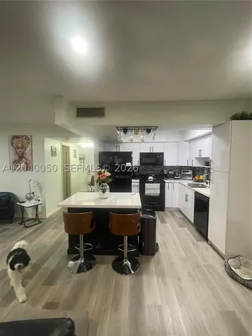 6945 W 2nd Way Hialeah FL 33014