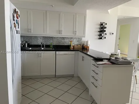 3500 Coral Way Miami FL 33145