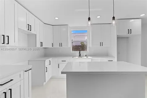 3271 NW 102nd Street Miami FL 33147