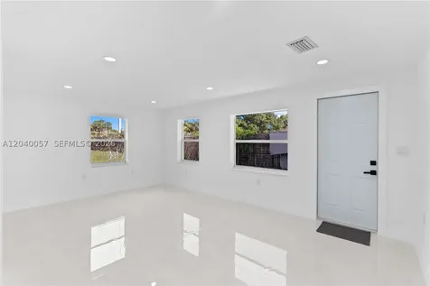 3271 NW 102nd Street Miami FL 33147
