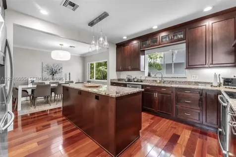 8 Pinta Road Miami FL 33133