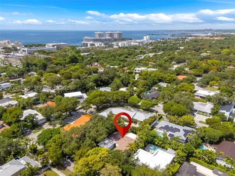8 Pinta Road Miami FL 33133