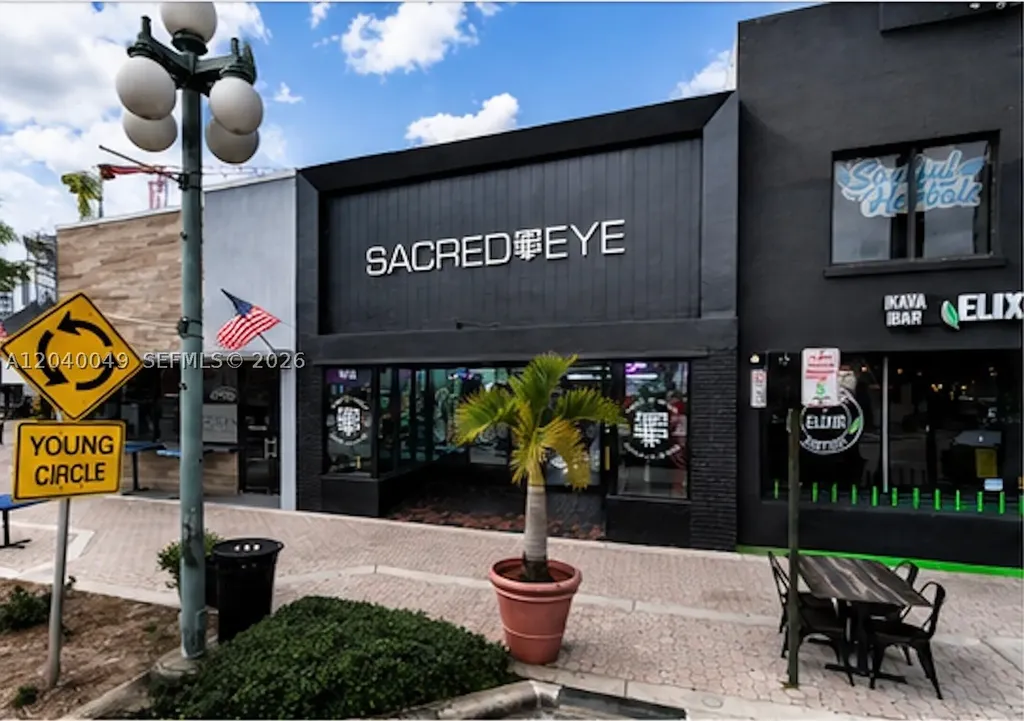 1816 Harrison Street Hollywood FL 33020